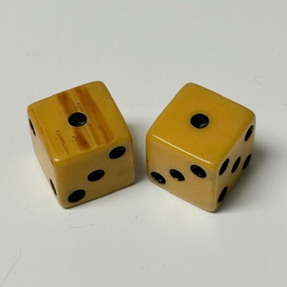 Vintage Butterscotch Bakelite Dice Pair Black Pips 1/2" Marbled Game Dice